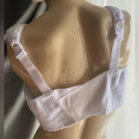 Playtex 42D front closure bra style 4549 - Picture 10 of 15